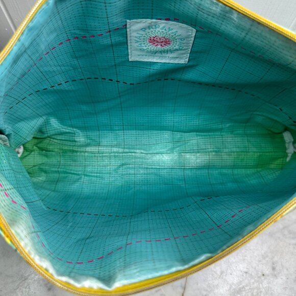 RARE Discontinued! NWT NEW Papaya “Fabulous” Large Accessory Bag *Missing Tassel - Picture 5 of 6